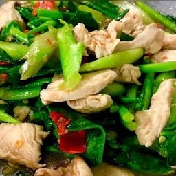 ข้าวคะน้าไก่นุ่ม