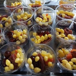 กะเตี๋ยว กะเพรา (ลูกชิ้นแชมป์)