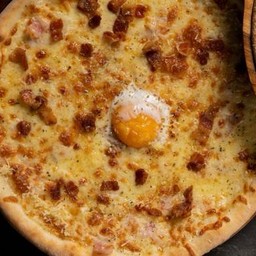 คาโบนาร่า พิซซ่า (Carbonara Pizza)