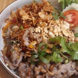 Yellow Rice (ร้านข้าวเหลือง) Halal
