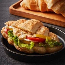 ครัวซองทูน่า