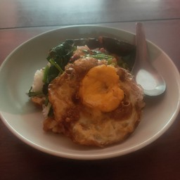 ผัดคะน้าหมูชิ้น