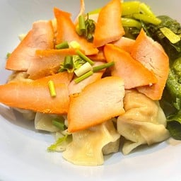 ชายสี่ บะหมี่เกี๊ยว เซเว่นหลัง ร.น.