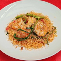 ผัดหมี่กระเฉดกุ้ง
