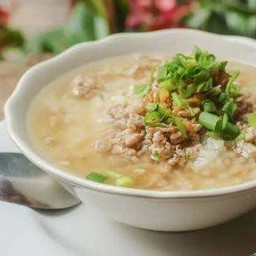 ข้าวต้มเครื่อง