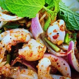 ยำแซ่บซอย 4