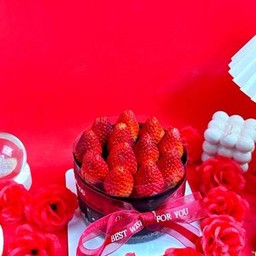 ช็อคโกแลต Strawberry ครึ่งปอนด์