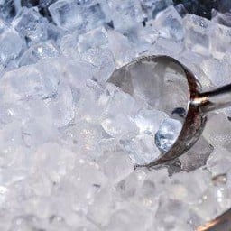 น้ำแข็ง