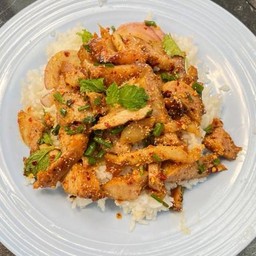 ข้าวยำหมูซี๊ด