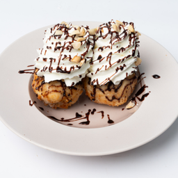 2 Deep Fries Ice Cream + Whip Cream