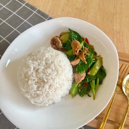 ข้าวคะน้าหมูหมัก