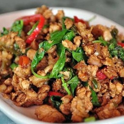 ข้าวผัดกะเพราหมูสับ