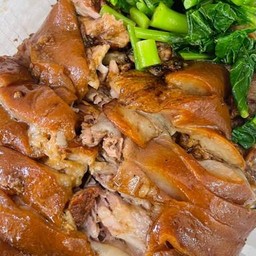 ขาหมูเป็นกับข้าวไซต์M