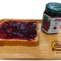 ขนมปังโฮลวีตราสเบอรี่