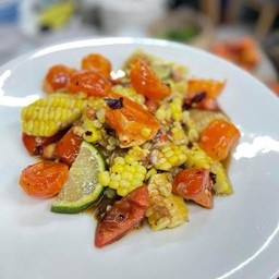 ตำข้าวโพดใข่แดง