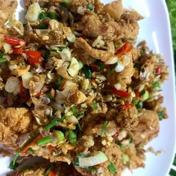 ไก่ผัดพริกเกลือ