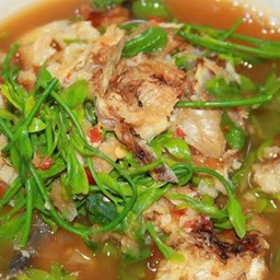 แกงผักหวานปลาย่าง