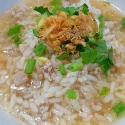 ข้าวต้มหมูสับ