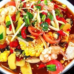 ตำหนักยำByเจ๊ใหม่