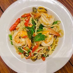 สปาเกตตี้ขี้เมาทะเล