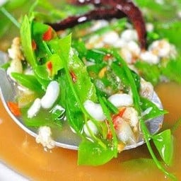 แกงผักหวานไข่มดแดงปลาย่าง