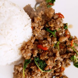 ข้าวกะเพรา-เนื้อสับ