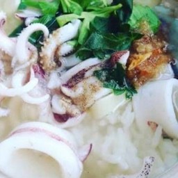 ข้าวต้มปลาหมึก