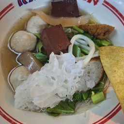 เกาเหลาเย็นตาโฟ