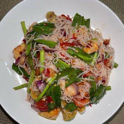 ยำขนมจีนล้วน