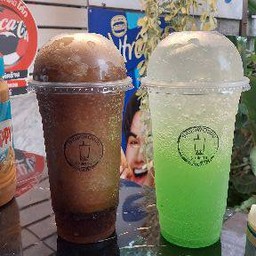 โค้กปั่น คู่เมล่อนโซดา