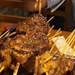 H5 ไตหมูย่าง烤猪腰