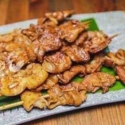 H6 ไส้อ่อนหมูย่าง烤猪粉肠