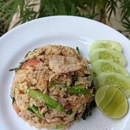 ข้าวผัดหมูสูตรโบราณ หอมกระทะ