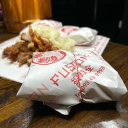 ข้าวเหนียว หมูแดดเดียวทอด