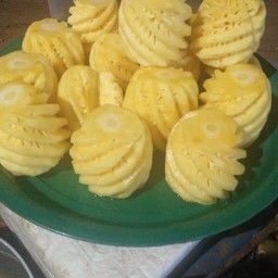 ใหม่ ขายผลใม้