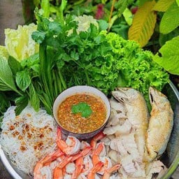เมี่ยงปลาทู2ตัว หมูสามชั้น กุ้งสุก