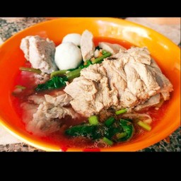 ก๋วยเตี๋ยวหมูป้าเล้งแอนด์ลุงนิด คลองขุดซอย33