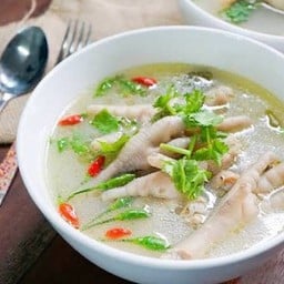 ต้มซุปเปอร์ตีนไก่