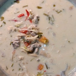 ต้มข่าไก่