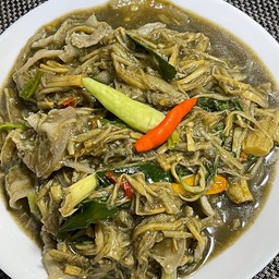 หมกหม้อหน่อไม้ หมูสามชั้น