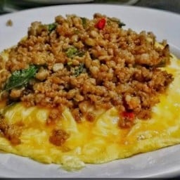 อาหารตามสั่งนายเเดงหัวสะพานคลองกร่ำ คลองกร่ำ