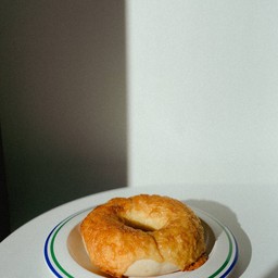 Sourdough Cheese Bagelo