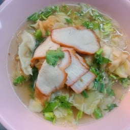 เกี้ยวหมูแดง    นำ้