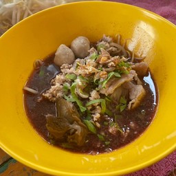 ก๋วยเตี๋ยวหมู....