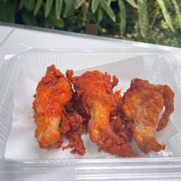 ปีกบนไก่ทอด