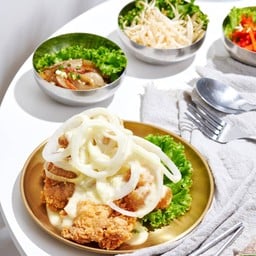 ไก่ทอด ซอสครีมหอมใหญ่