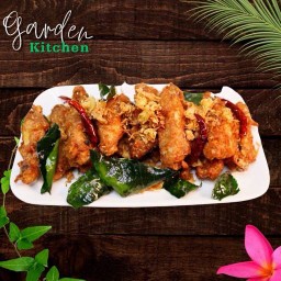 ไก่ทอดสมุนไพร (ใหญ่)