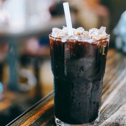 น้ำโอเลี้ยง