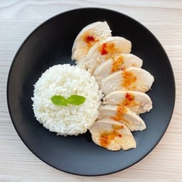 ข้าวยำอกไก่แซ่บ โคตรนุ่ม (kodnoom)