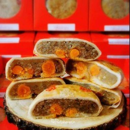 ขนมเปี๊ยะมงคลเปี๊ยะยักษ์ไข่ 5 ฟองมีหลายไส้ขนาด 500 กรัม